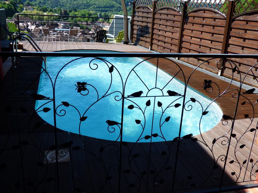 Bed and Breakfast La Colline Aux Yeux Doubs Baume-les-Dames Exterior foto