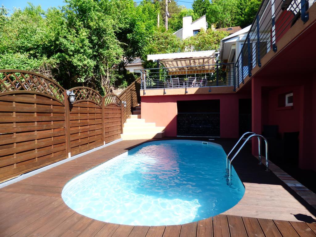 Bed and Breakfast La Colline Aux Yeux Doubs Baume-les-Dames Exterior foto