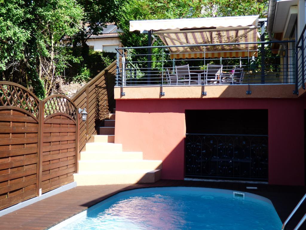 Bed and Breakfast La Colline Aux Yeux Doubs Baume-les-Dames Exterior foto