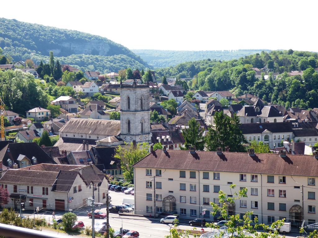 Bed and Breakfast La Colline Aux Yeux Doubs Baume-les-Dames Exterior foto